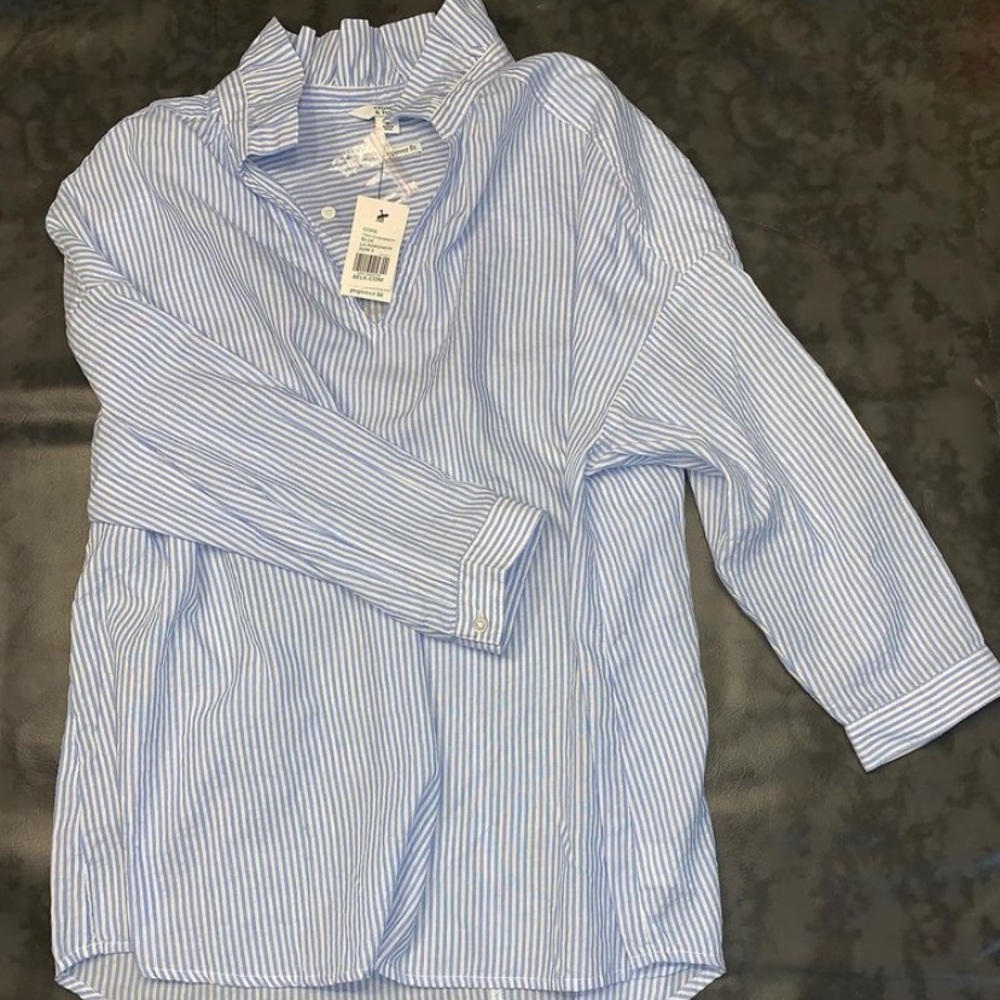 blue & white striped blouse